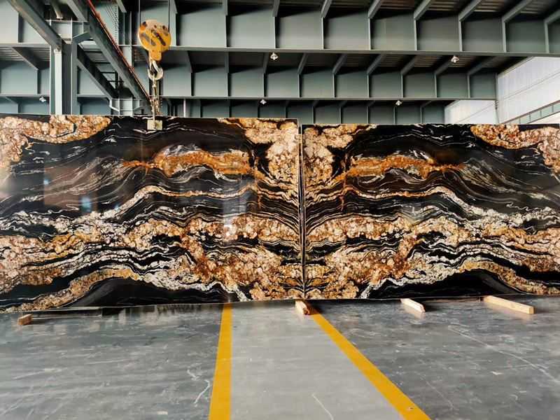 polished black magma granite slab (5) polished black magma granite slab (5)