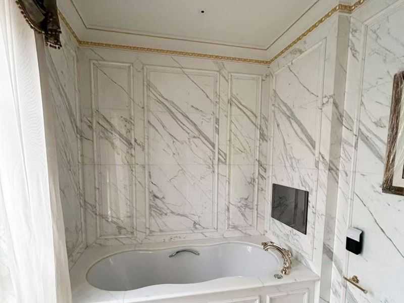 white calacatta marble bathroom decoration (9)