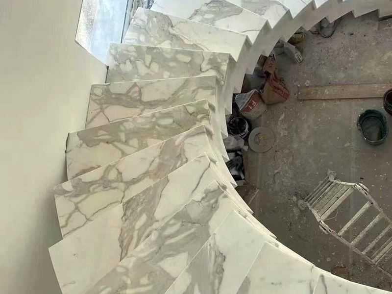 white calacatta marble staircase (1) white calacatta marble staircase (1)