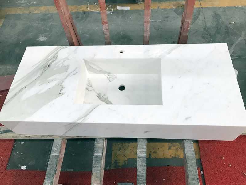 white calacatta marble vanity (3) white calacatta marble vanity (3)