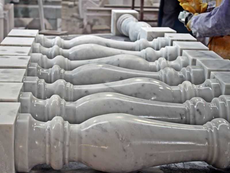 white carrara marble balustrater (3)
