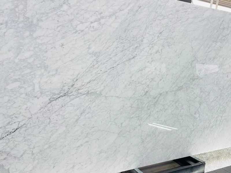 white carrara marble slab (2) white carrara marble slab (2)