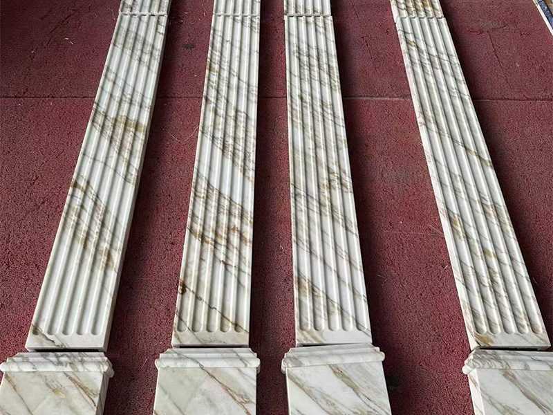 calacatta vagli marble pillar