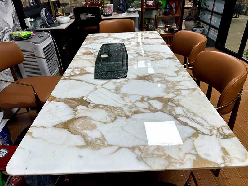 calacatta vagli marble table top
