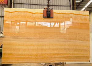 honey onyx slab 13